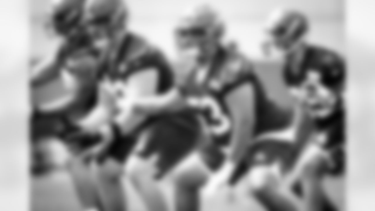 Center Nick Harris (53) during practice on August 12, 2020