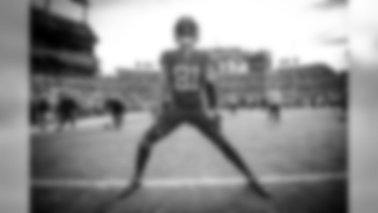 Cleveland Browns at Denver Broncos on November 4, 2019 at Empower Field at Mile High.
