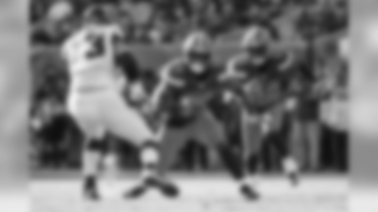 Atlanta Falcons at Cleveland Browns on November 11, 2018 at FirstEnergy Stadium.