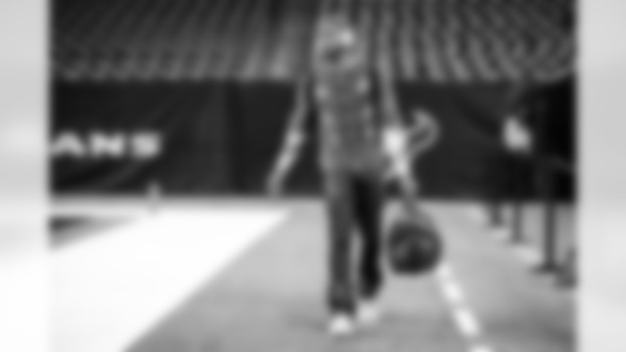 Wide receiver Donovan Peoples-Jones (11) before a NFL football game between the Cleveland Browns and Houston Texans on December 4, 2022 at NRG Stadium. The Browns won 27-14.