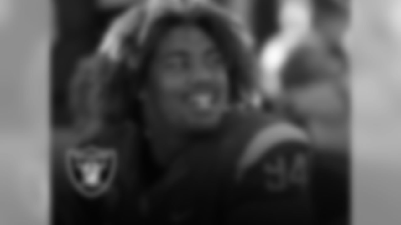 4) Oakland – DE Leonard Williams