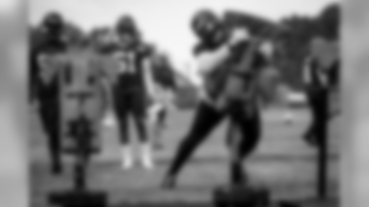 Defensive end Chris Smith (50) during the seventh practice of OTAs on May 28, 2019.