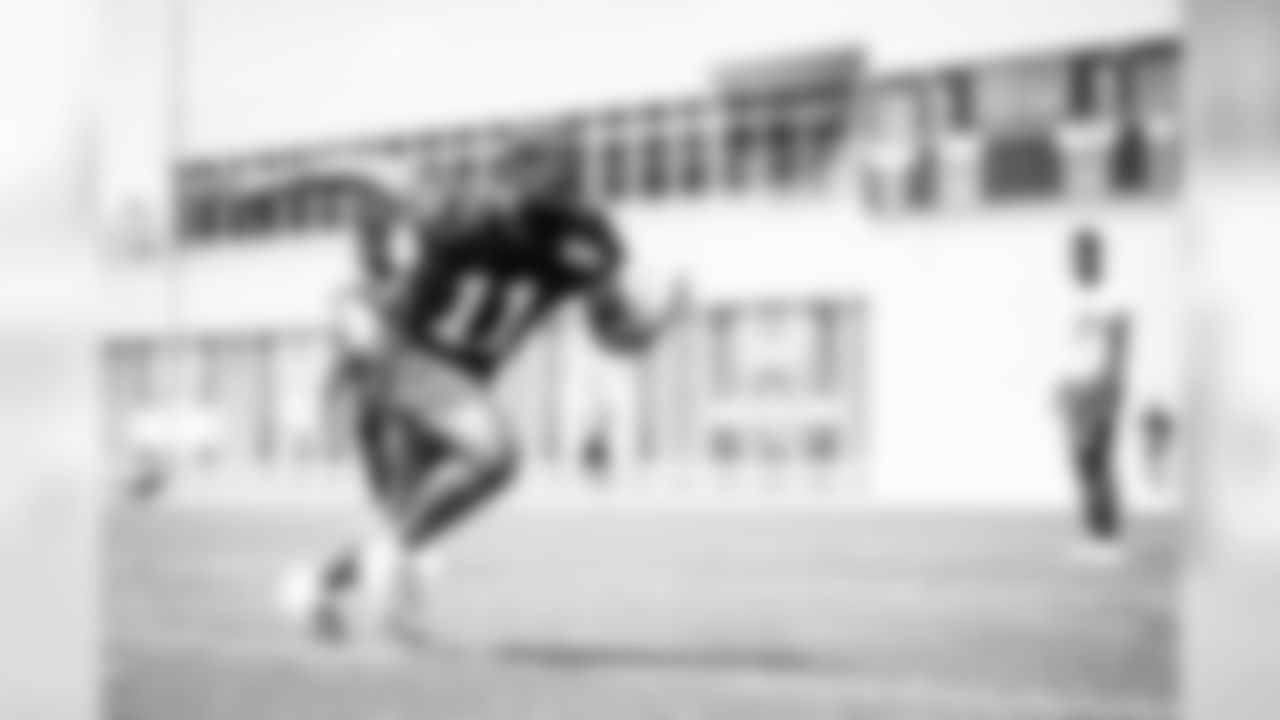 Wide receiver Donovan Peoples-Jones (11) during workouts on July 31, 2020