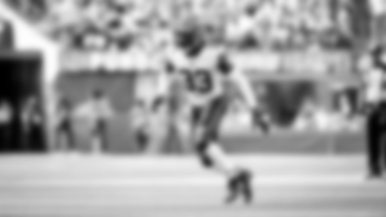 The Cleveland Browns play the Los Angeles Chargers in Week 5 of the 2021 season.