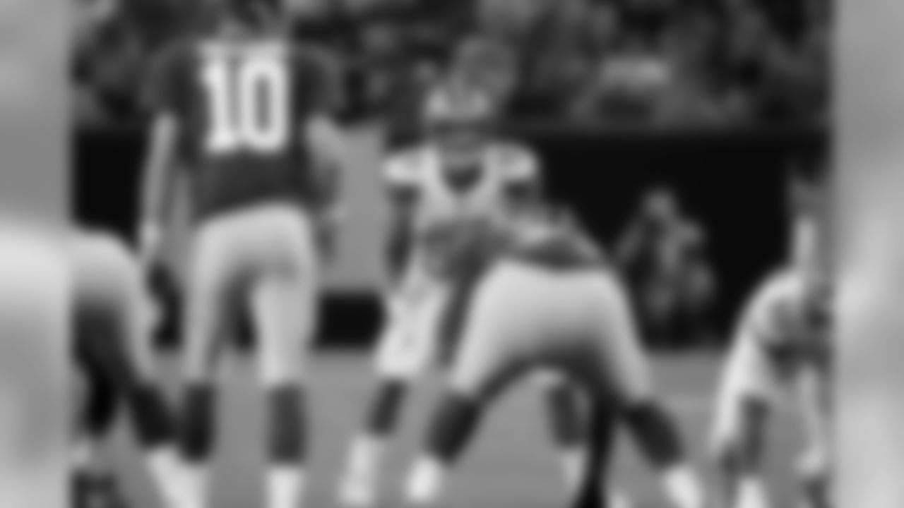 LB Joe Schobert waits for the snap.