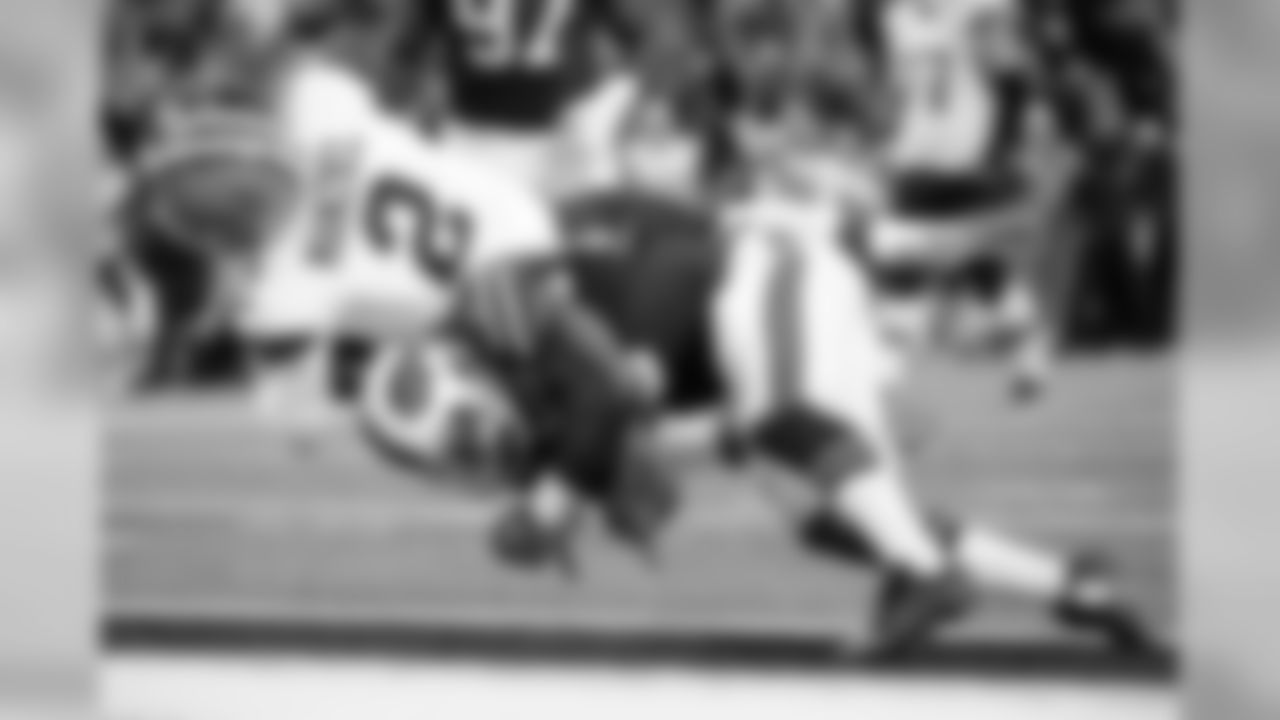 Regular Season Game 12: Browns vs. Bills
