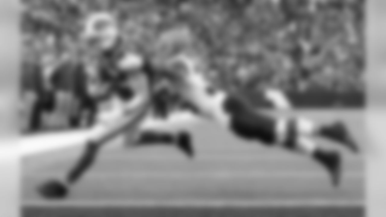 Regular Season Game 12: Browns vs. Bills