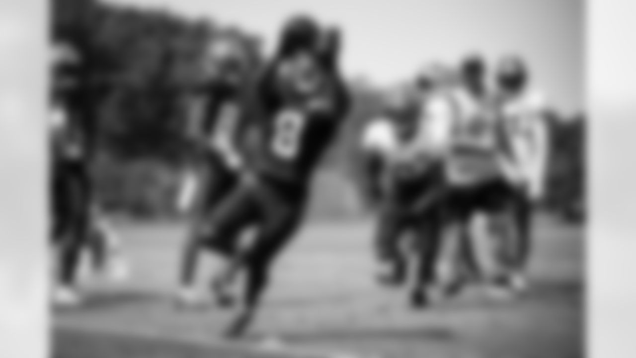 Wide receiver Elijah Moore (8) during Day 4 of Training Camp at The Greenbrier on July 28, 2023.