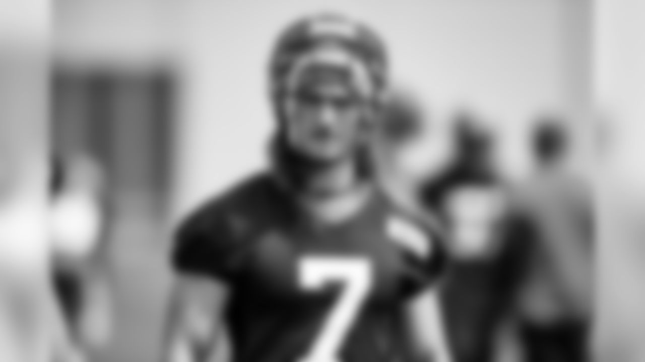 Punter Jamie Gillan (7) during the second practice of OTAs on May 15, 2019