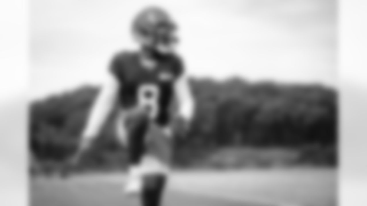Wide receiver Elijah Moore (8) during Day 3 of Training Camp at The Greenbrier on July 27, 2023.