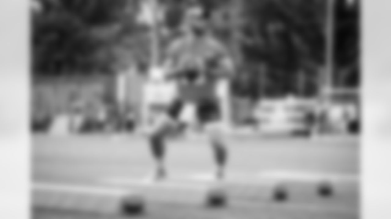 Quarterback Josh Rosen (19) during the first day of rookie and quarterback workouts at CrossCountry Mortgage Campus on July 23, 2022.