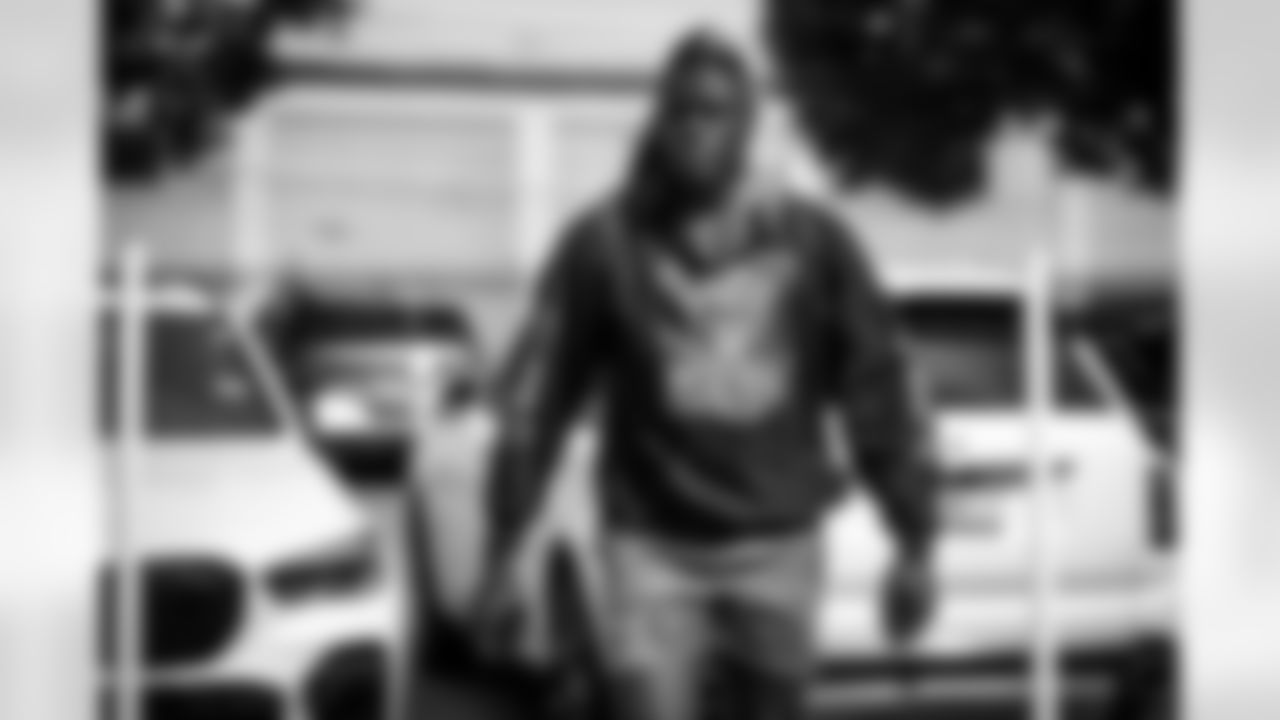 Tight end David Njoku (85) reports for Training Camp at CrossCountry Mortgage Campus on July 21, 2023.