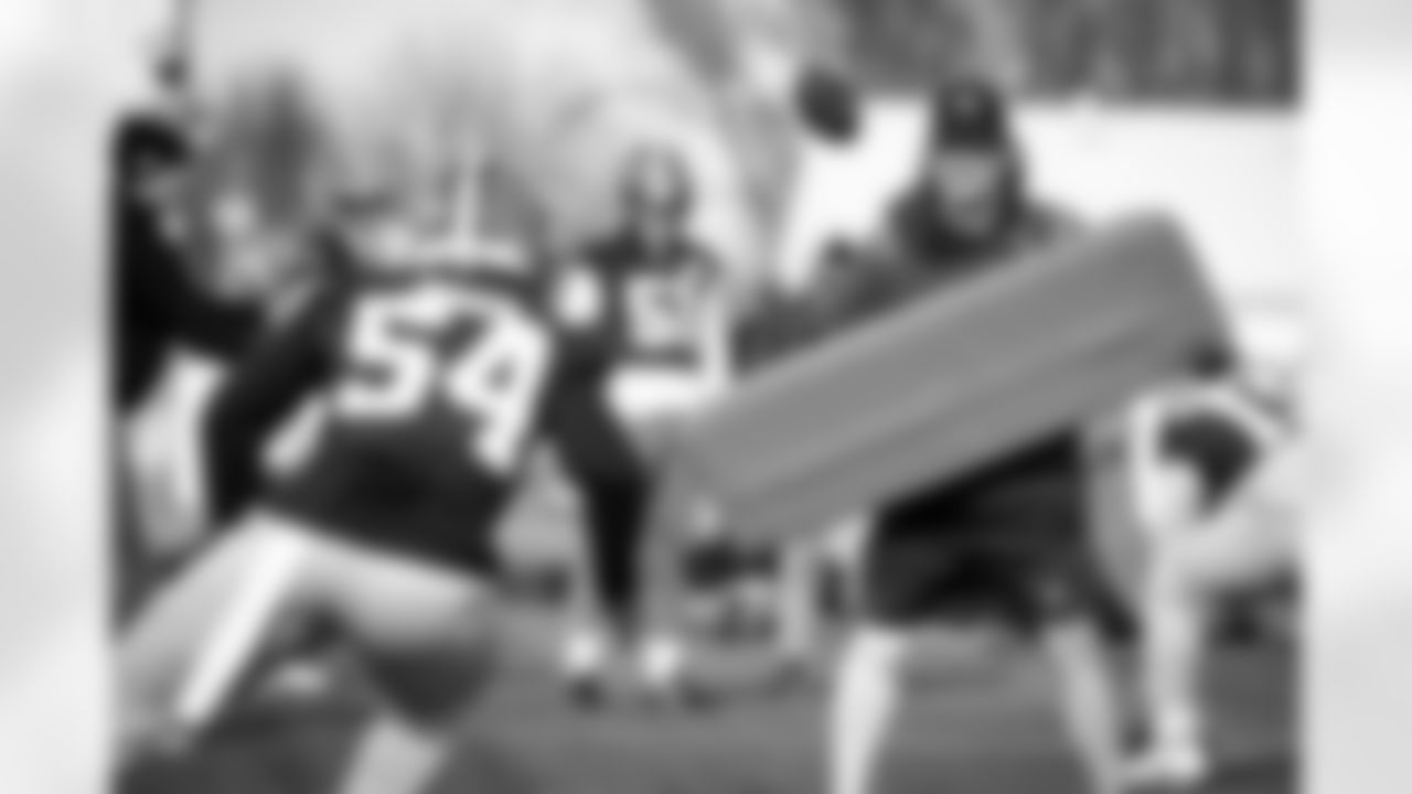 Linebacker Coach Jason Tarver during practice at CrossCountry Mortgage Campus on December 28, 2022.