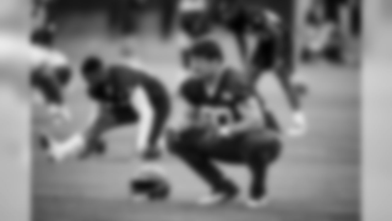 Defensive end Anthony Zettel (97) during the seventh practice of OTAs on May 28, 2019.
