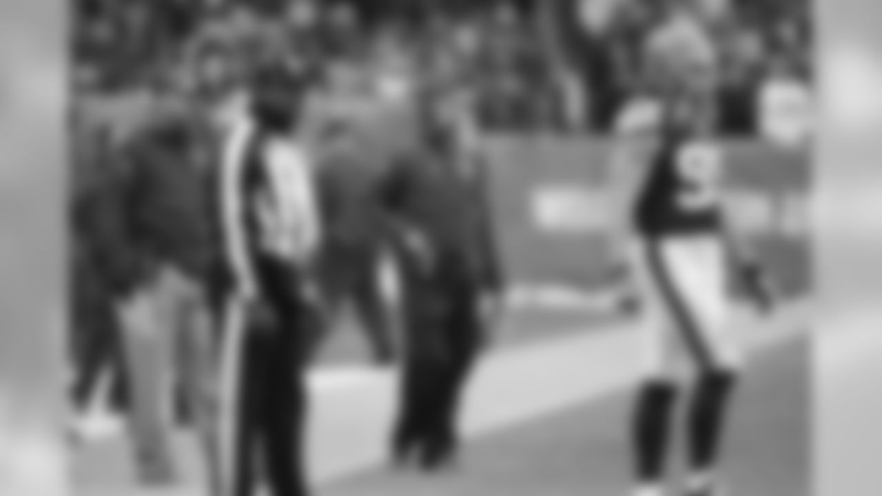 Defensive Coordinator Jim O'Neil