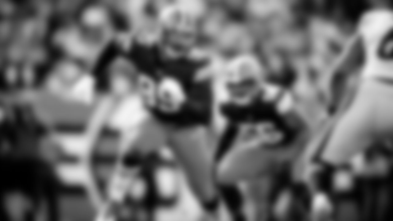 The Cleveland Browns play the Pittsburgh Steelers at FirstEnergy Stadium in Week 8 of the 2021 NFL season.