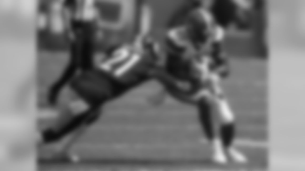 WR Ricardo Louis is tackled by Steelers CB Joe Haden.