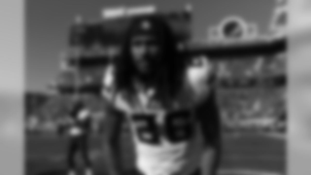 Minnesota Vikings cornerback Trae Waynes (26) before an NFL divisional playoff football game against the San Francisco 49ers on Saturday, Jan. 11, 2020 in Santa Clara, Calif. The 49ers won, 27-10. (Ric Tapia via AP)