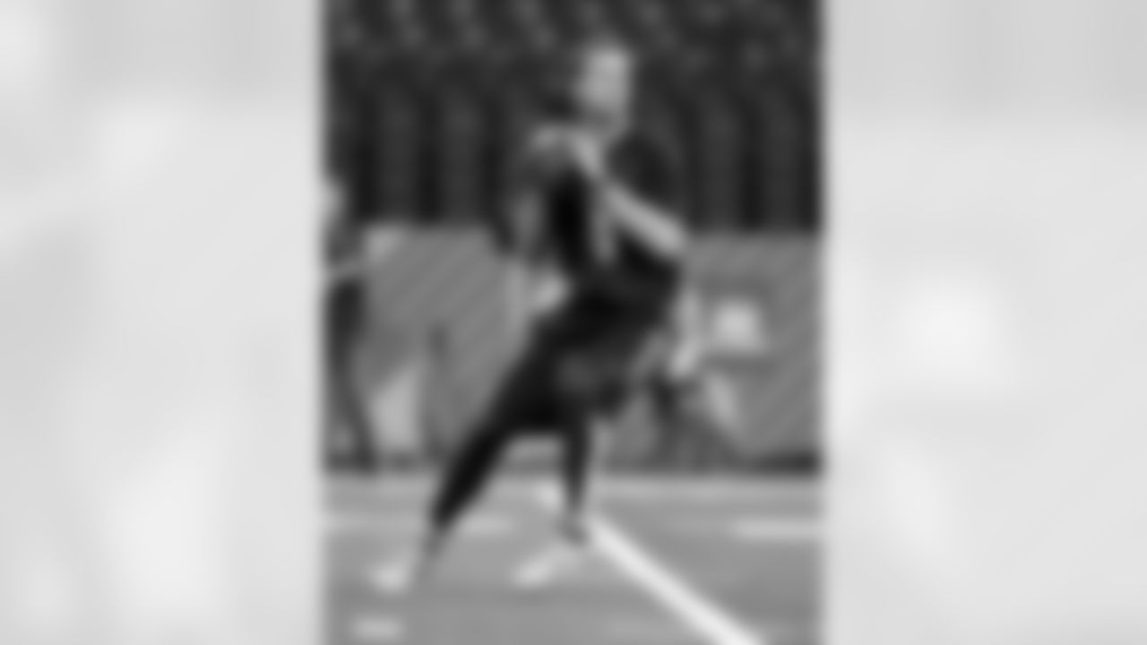 QB Kevin Hogan