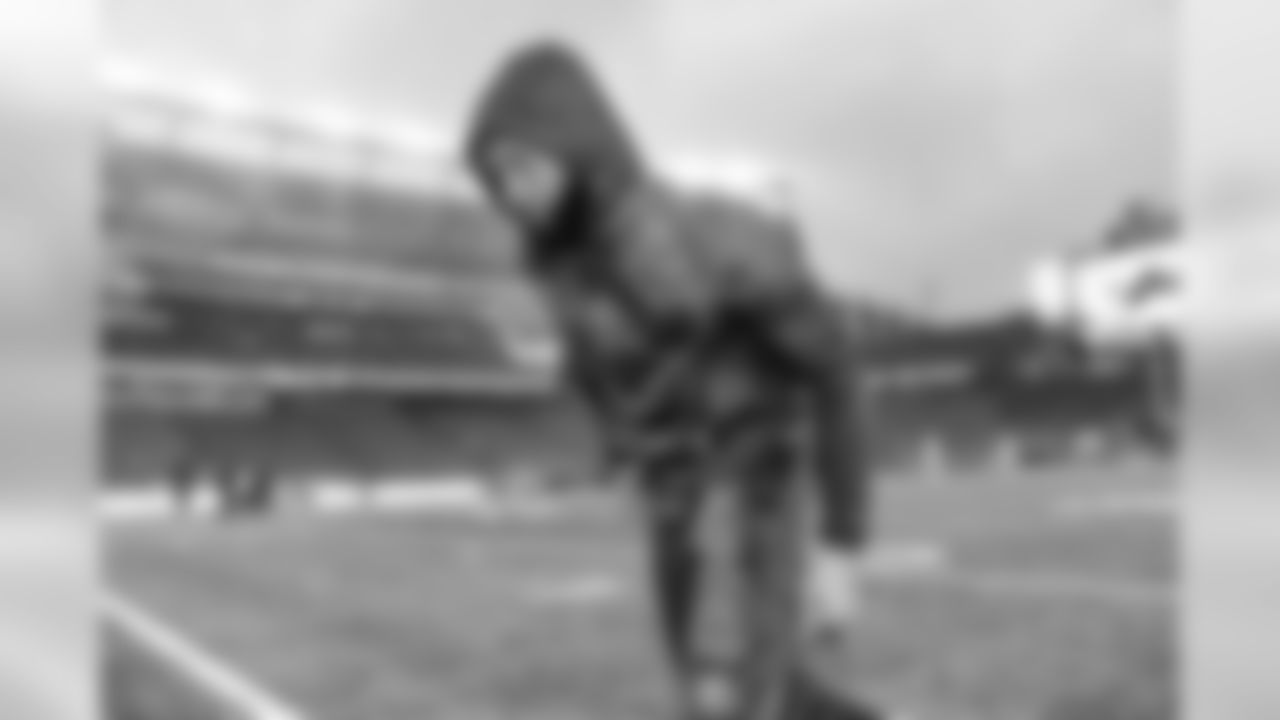 The Cleveland Browns prepare to face the New England Patriots in Week 8.
