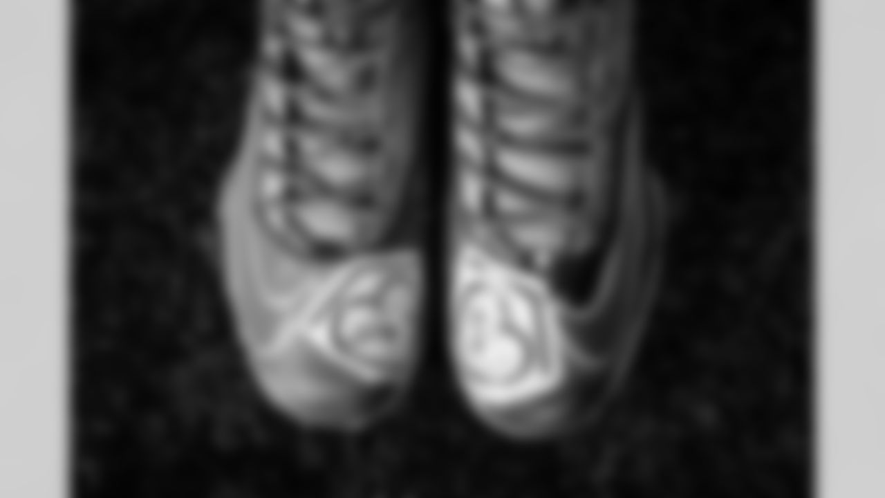 2022 My Cause My Cleats Photoshoot - Offensive tackle Jedrick Wills Jr. (71) - Cleveland Animal Protective League