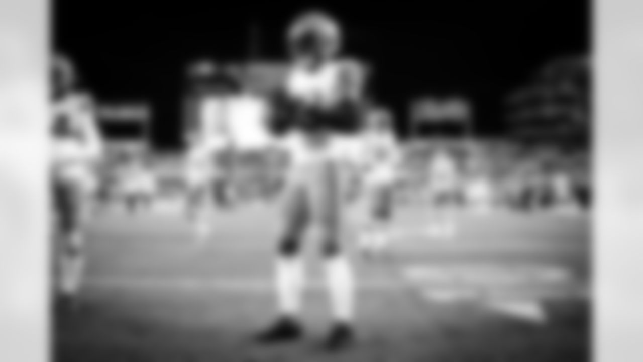 Wide receiver Jarvis Landry (80) before a NFL football game between the Cleveland Browns and Pittsburgh Steelers on Monday Night Football on January 3, 2022 at Heinz Field. The Browns lost 14-26.