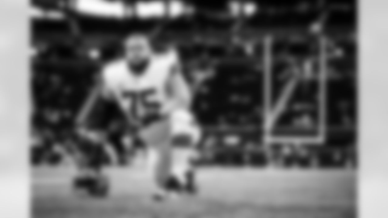 Offensive guard Joel Bitonio (75) before a NFL football game between the Cleveland Browns and Atlanta Falcons on October 2, 2022 at Mercedes-Benz Stadium. The Browns lost 20-23.