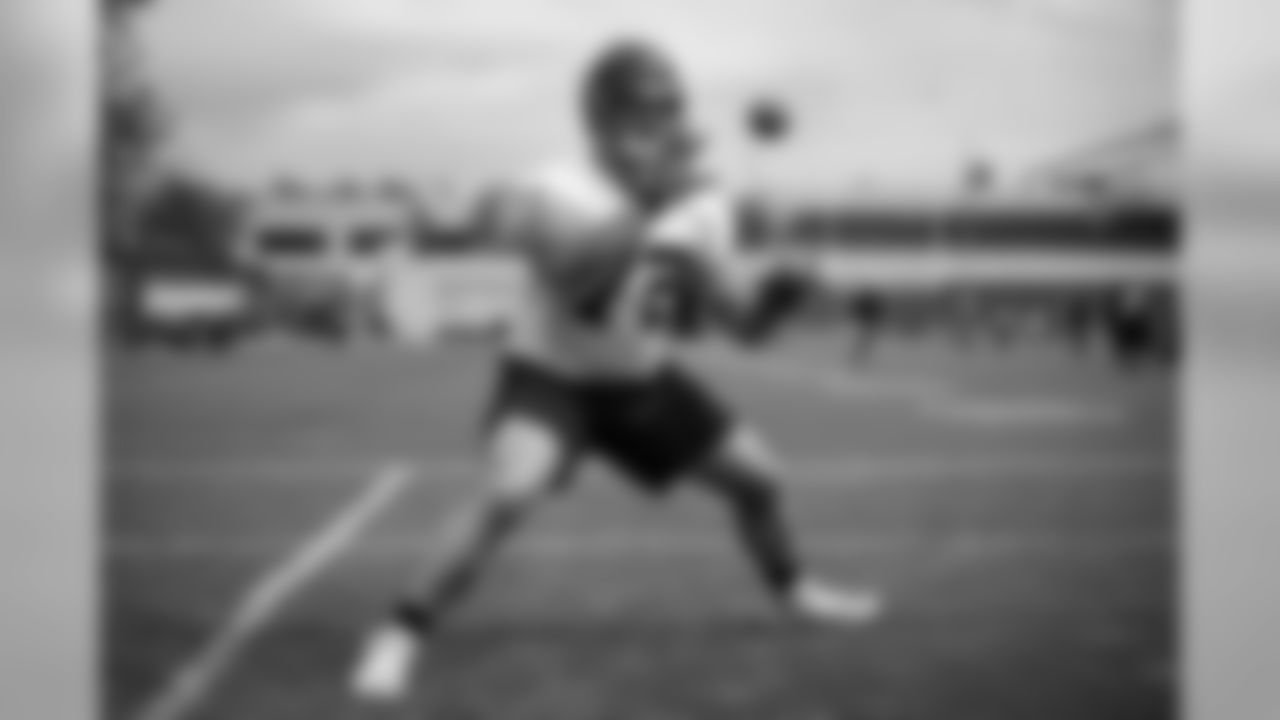 Guard Eric Kush (72) during the fifth practice of OTAs on May 22, 2019.