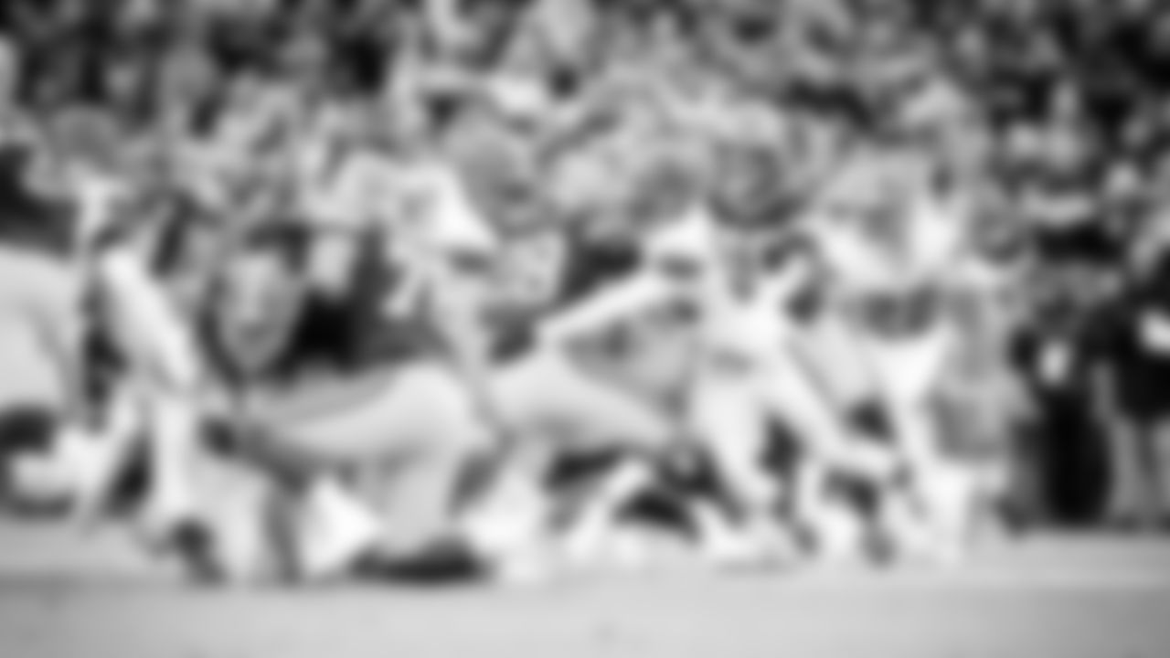 The Cleveland Browns play the Green Bay Packers at Lambeau Field in Week 16 of the 2021 NFL season.