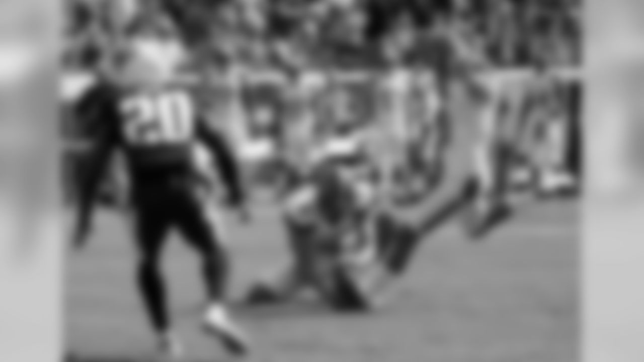 K Cody Parkey makes a field goal in the first half.