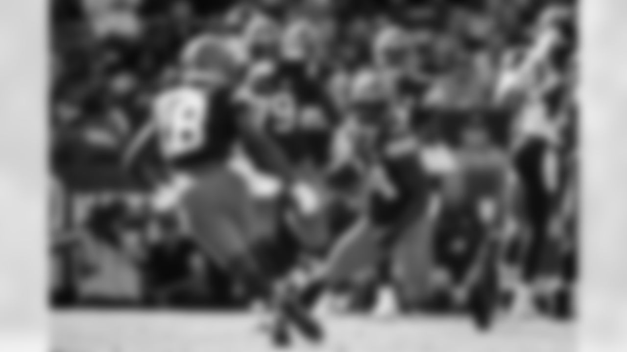 Running back Jerome Ford (34) during a NFL football game between the Baltimore Ravens and Cleveland Browns on October 1, 2023 at Cleveland Browns Stadium.