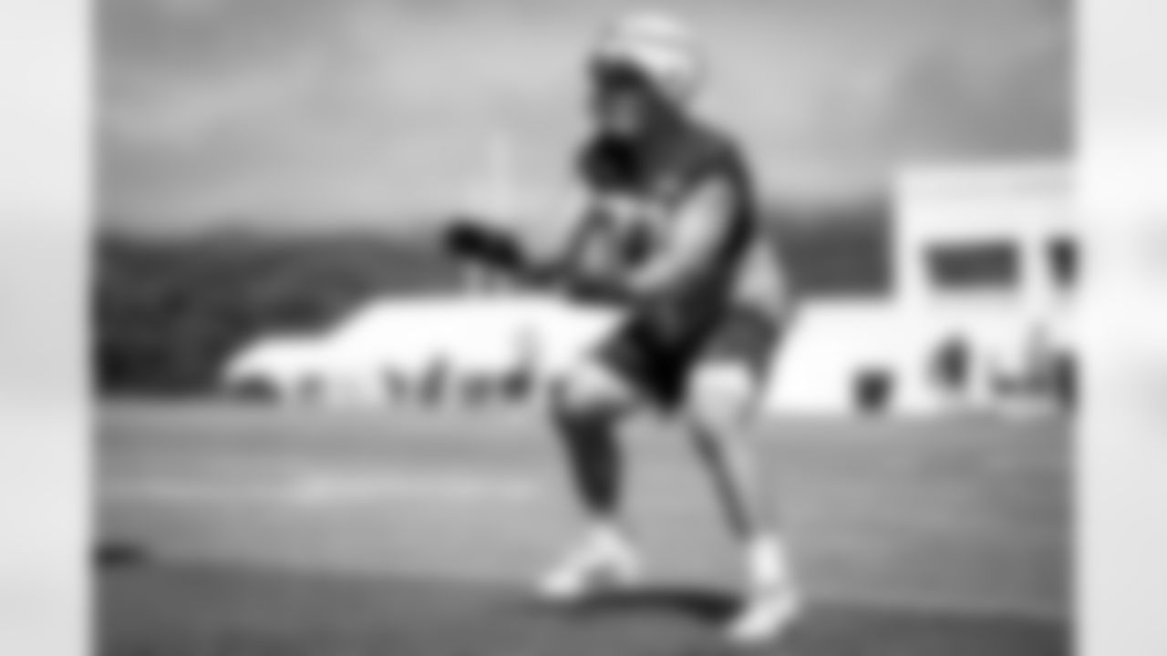 Offensive guard Wyatt Teller (77) during Day One of Training Camp at The Greenbrier on July 24, 2023.