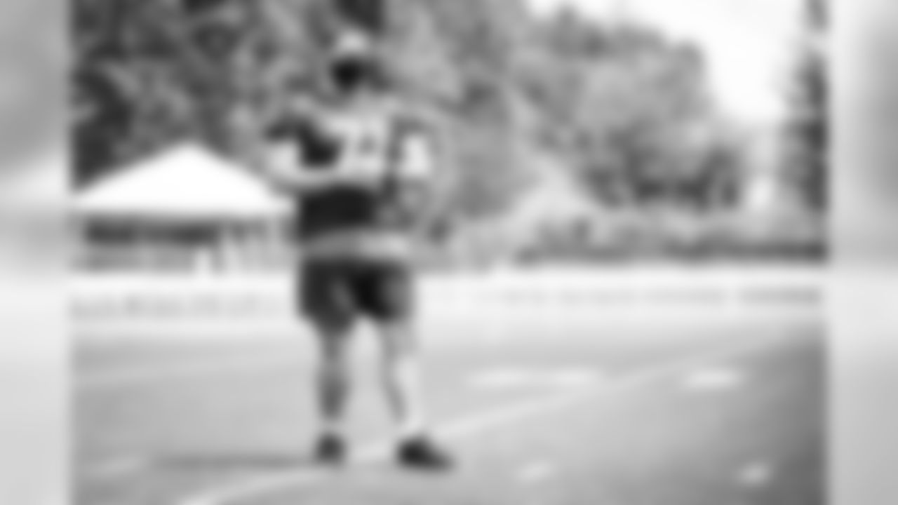 Offensive tackle Jedrick Wills Jr. (71) during workouts on July 31, 2020