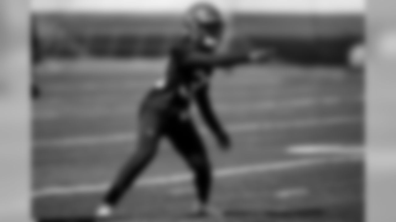 Safety Sheldrick Redwine (33) during the second practice of OTAs on May 15, 2019