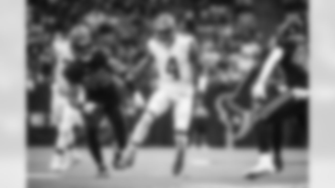 Quarterback Deshaun Watson (4) during a NFL football game between the Cleveland Browns and Houston Texans on December 4, 2022 at NRG Stadium. The Browns won 27-14.