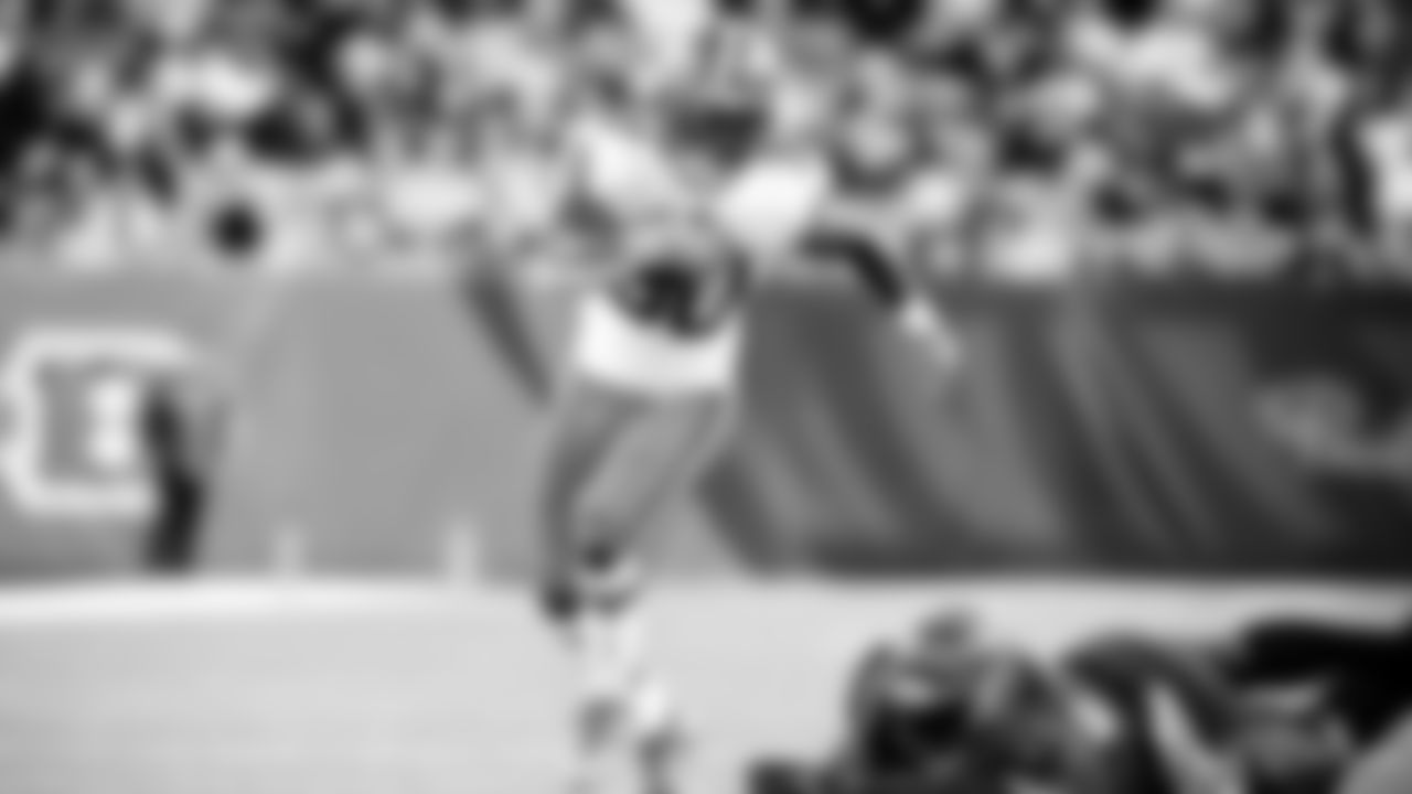 The Cleveland Browns play the Cincinnati Bengals at Paul Brown Stadium in Week 9 of the 2021 NFL season.