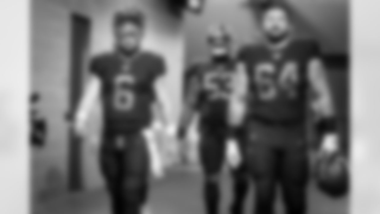 Quarterback Baker Mayfield (6) and Center JC Tretter (64) before a NFL football game between the Cleveland Browns and Dallas Cowboys on October 4, 2020 at AT&T Stadium. The Browns won 49 - 38.