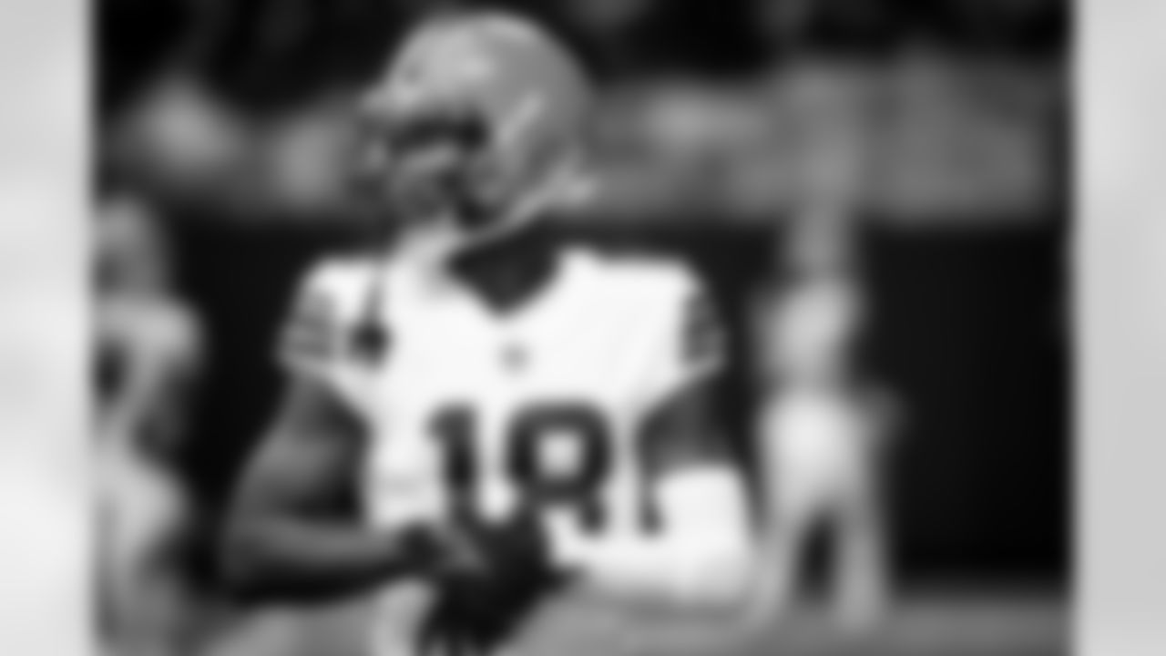 Wide Receiver David Bell (18) before a NFL football game between the Cleveland Browns and Atlanta Falcons on October 2, 2022 at Mercedes-Benz Stadium. The Browns lost 20-23.