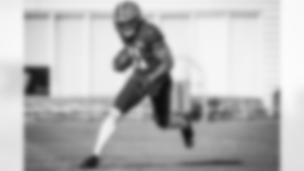 Wide receiver Donovan Peoples-Jones (11) during practice at CrossCountry Mortgage Campus on November 23, 2022.