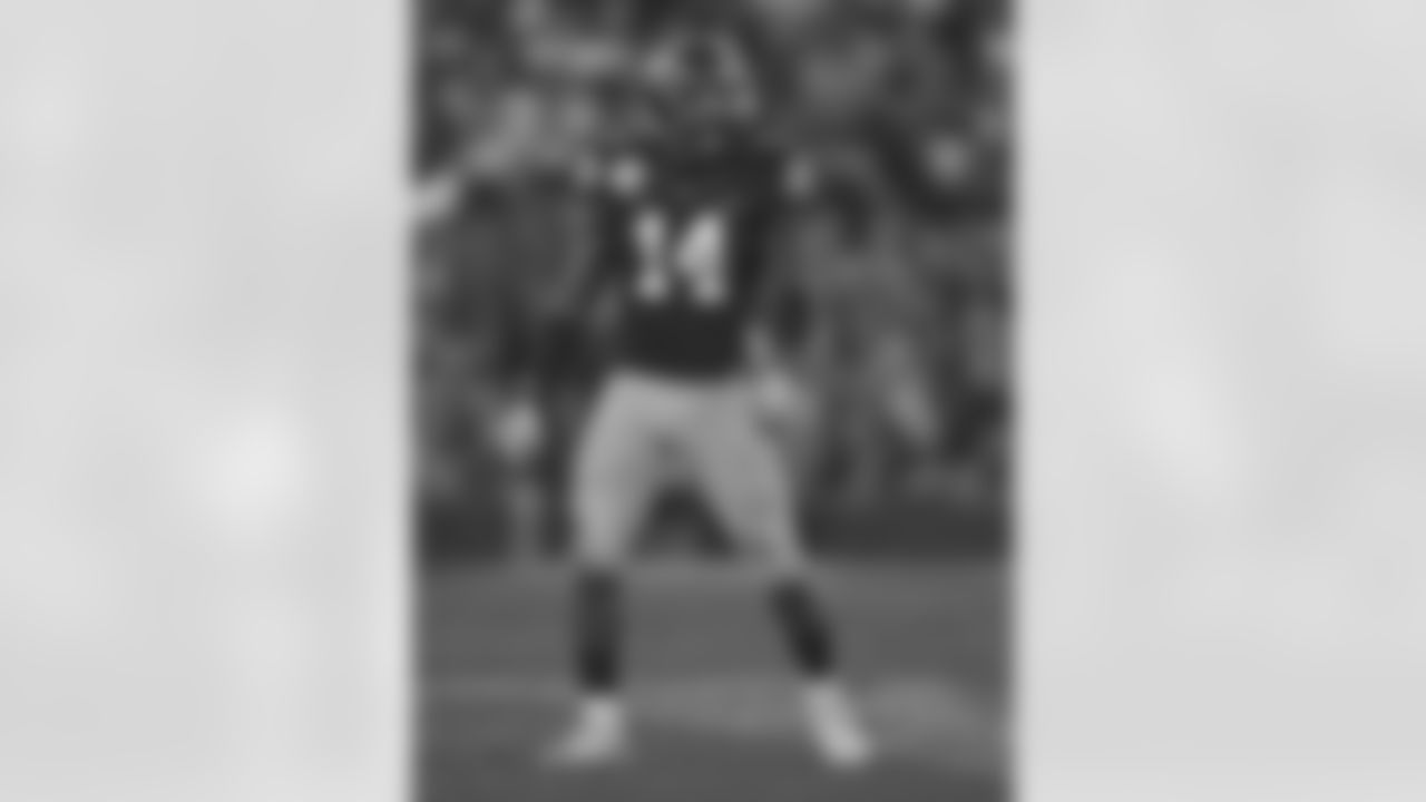 DB Desmond King (Iowa)
