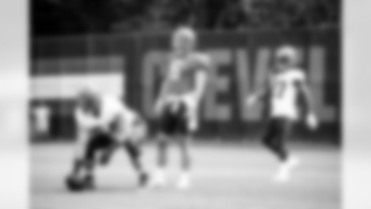 Quarterback Baker Mayfield (6) during the first day of joint practices with the New York Giants on August 19, 2021.