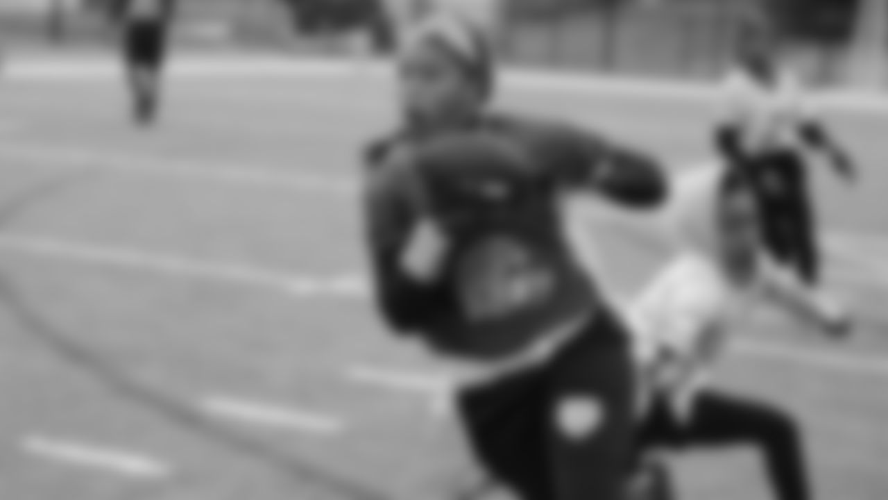 102318-NFLFlag-7