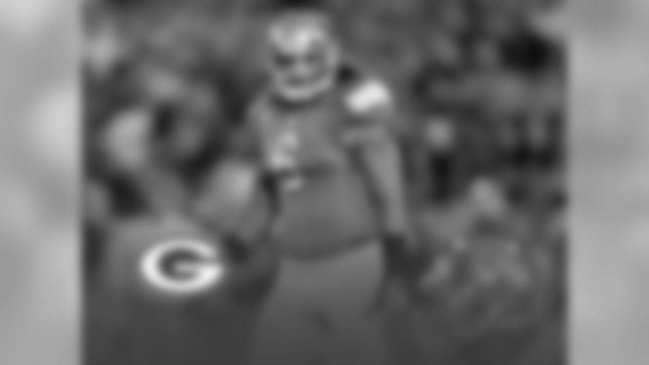 Round 1- Pick 30- LB Erik Kendricks
