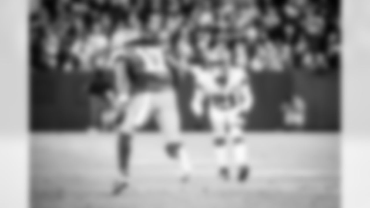 Cornerback Denzel Ward (21) during a NFL football game between the Cleveland Browns and Green Bay Packers on December 25, 2021 at Lambeau Field. The Browns lost 22-24.