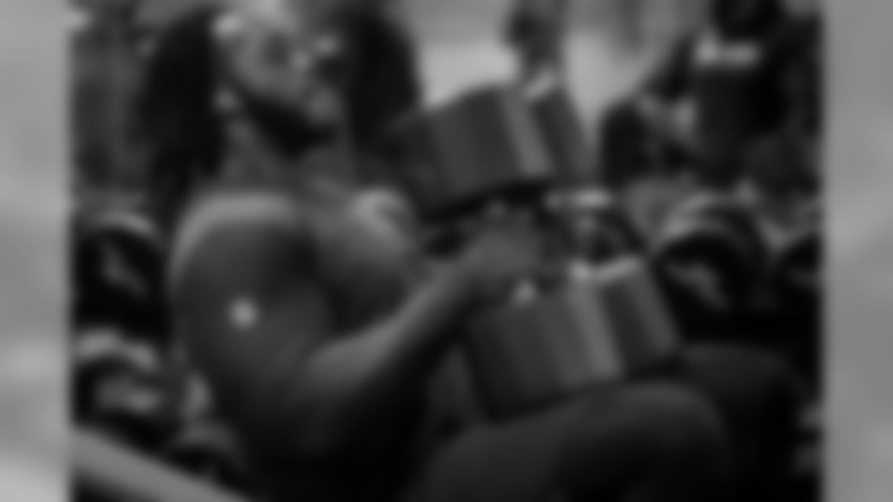 Vets lift on May 22, 2019