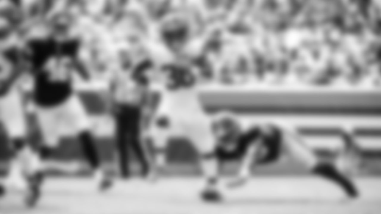 The Cleveland Browns play the New York Giants at FirstEnergy Stadium in Week 2 of the 2021 Preseason.