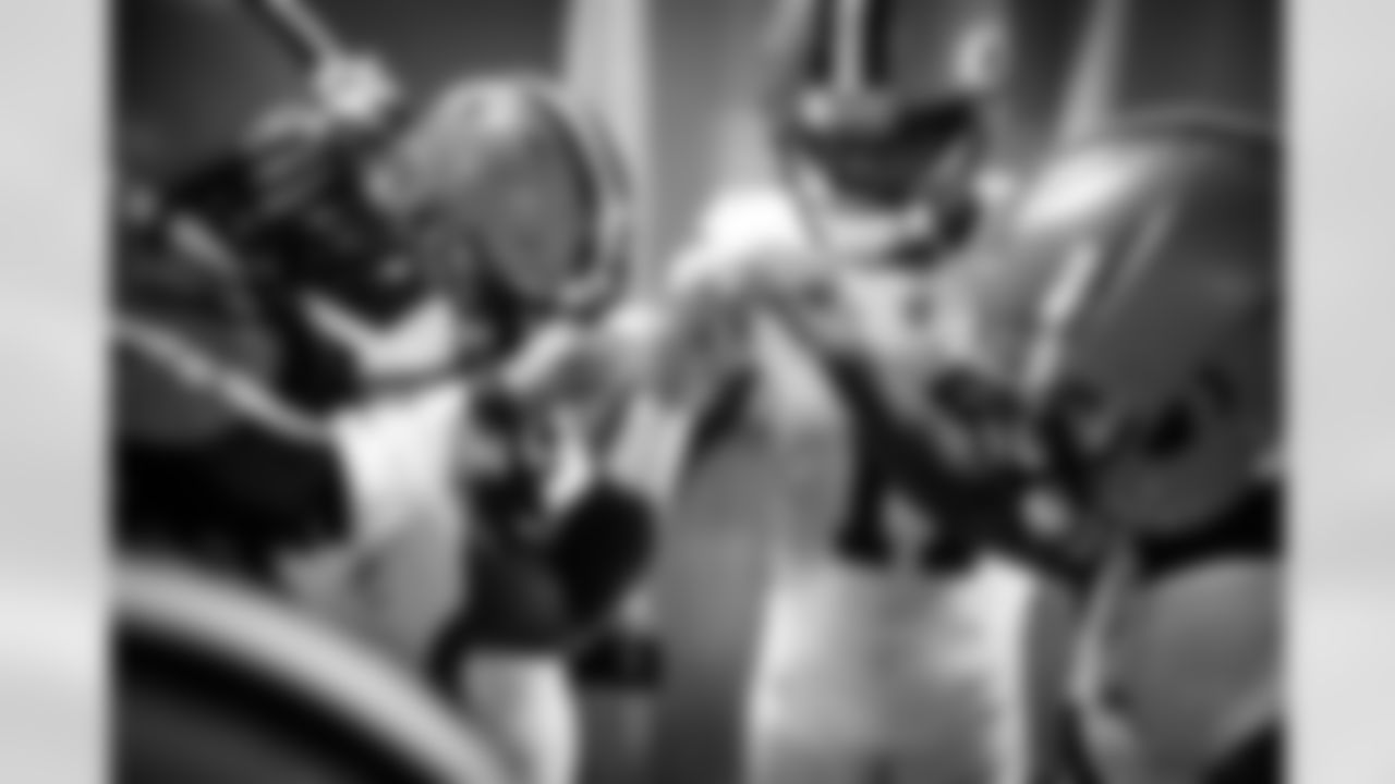 The offense before a NFL football game between the Cleveland Browns and Washington Commanders on January 1, 2023 at FedEx Field. The Browns won 24-10.