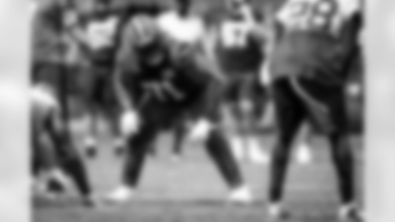 Offensive tackle Jedrick Wills Jr. (71) during practice at CrossCountry Mortgage Campus on August 23, 2022.