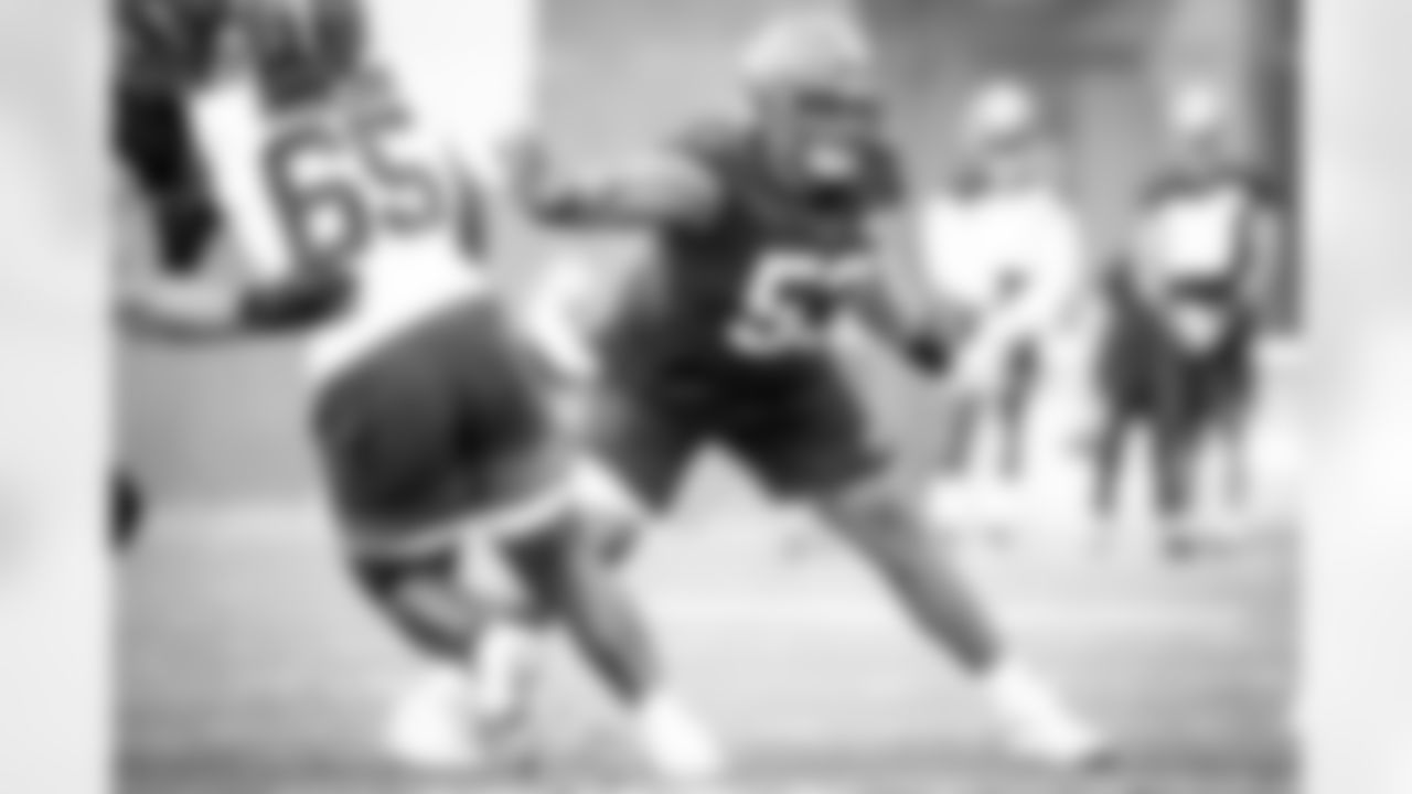 Center Nick Harris (53) during practice on August 16, 2020