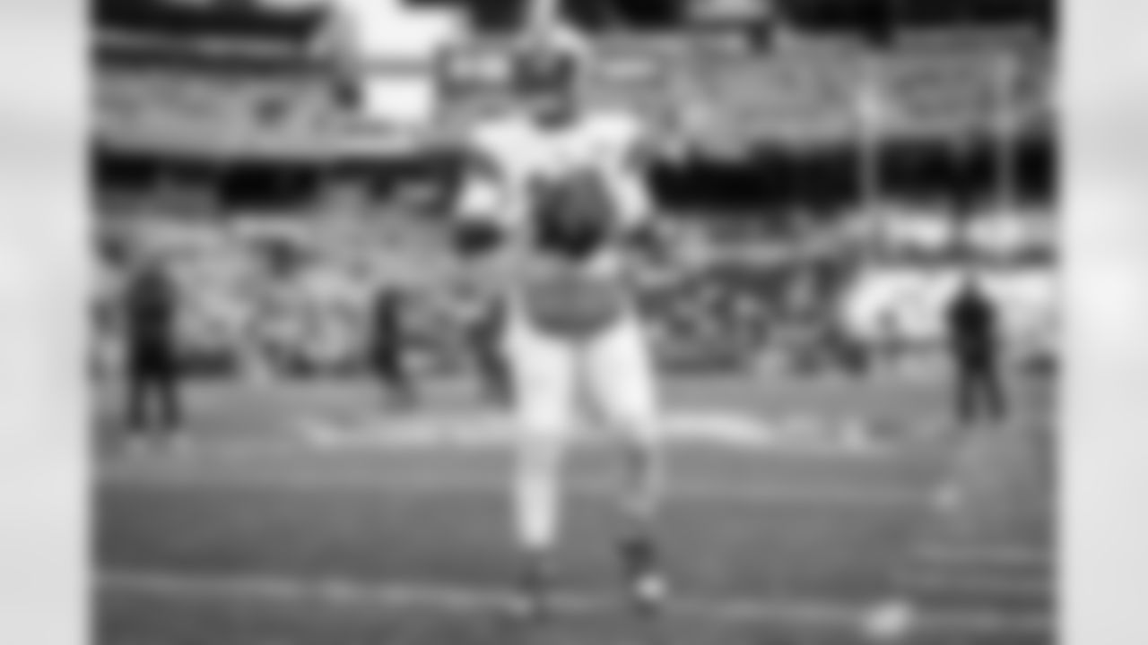 Quarterback P.J. Walker (10) before a NFL football game between the San Francisco 49ers and Cleveland Browns on October 15, 2023 at Cleveland Browns Stadium.